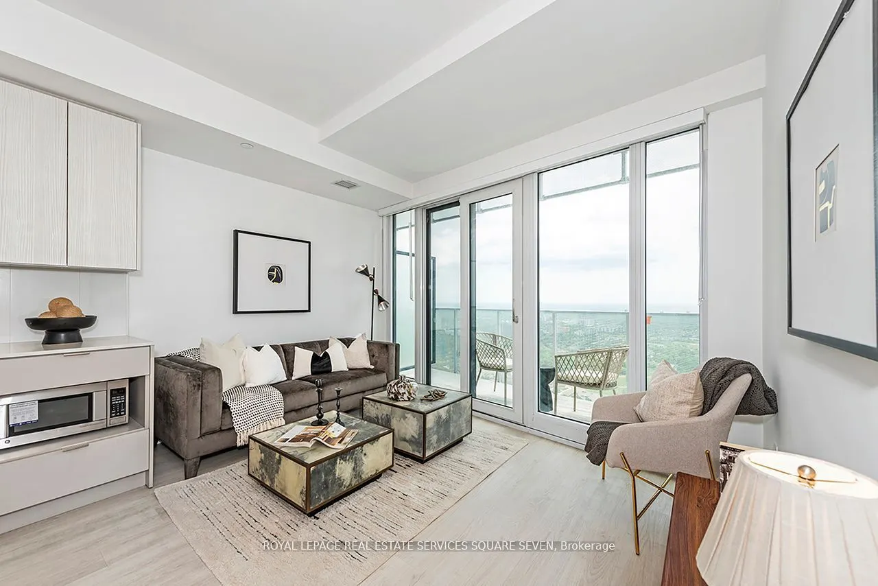 3883 Quartz Road
