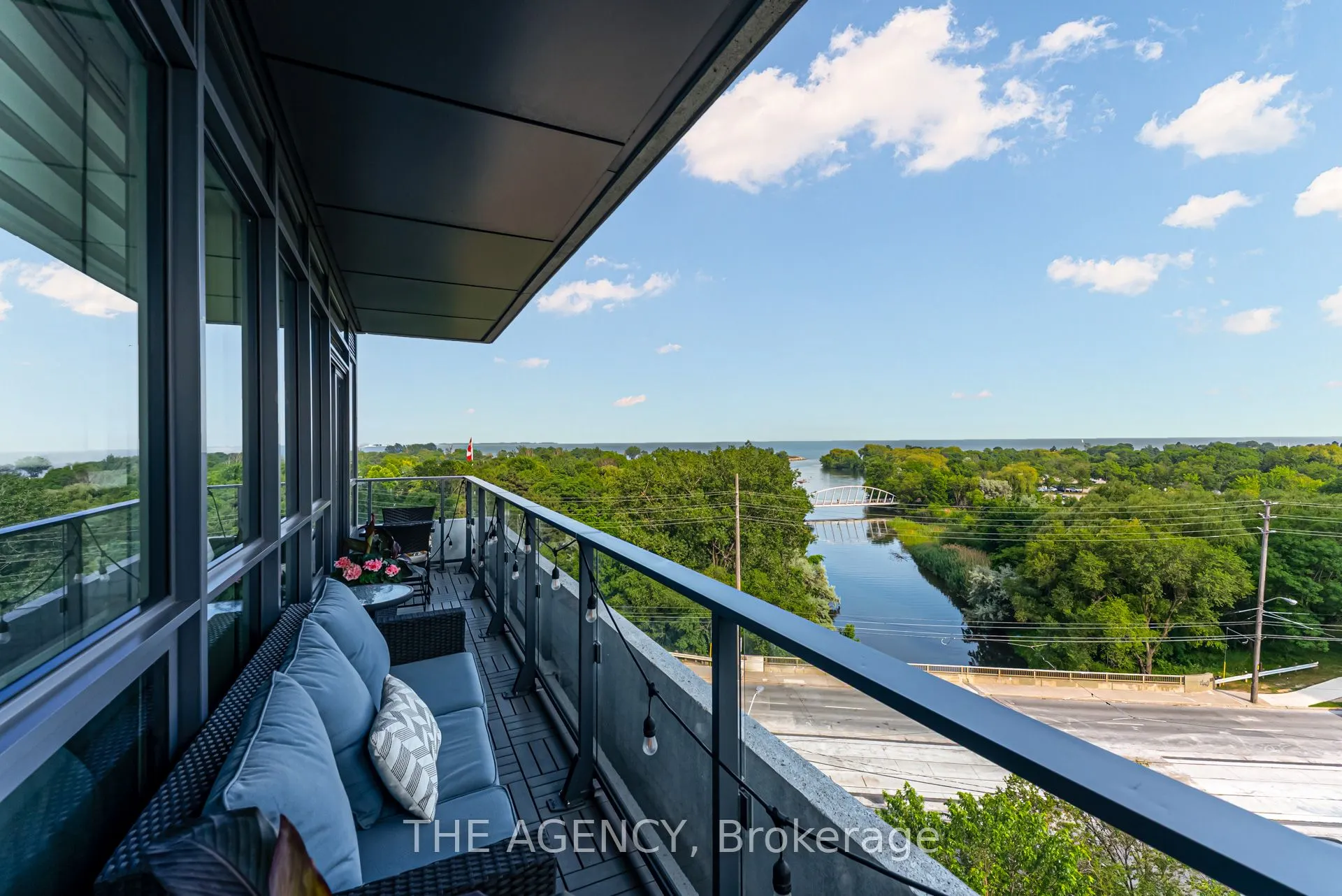 2212 Lake Shore Boulevard, #815