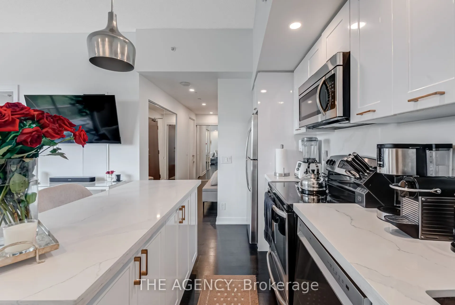 2212 Lake Shore Boulevard, #815