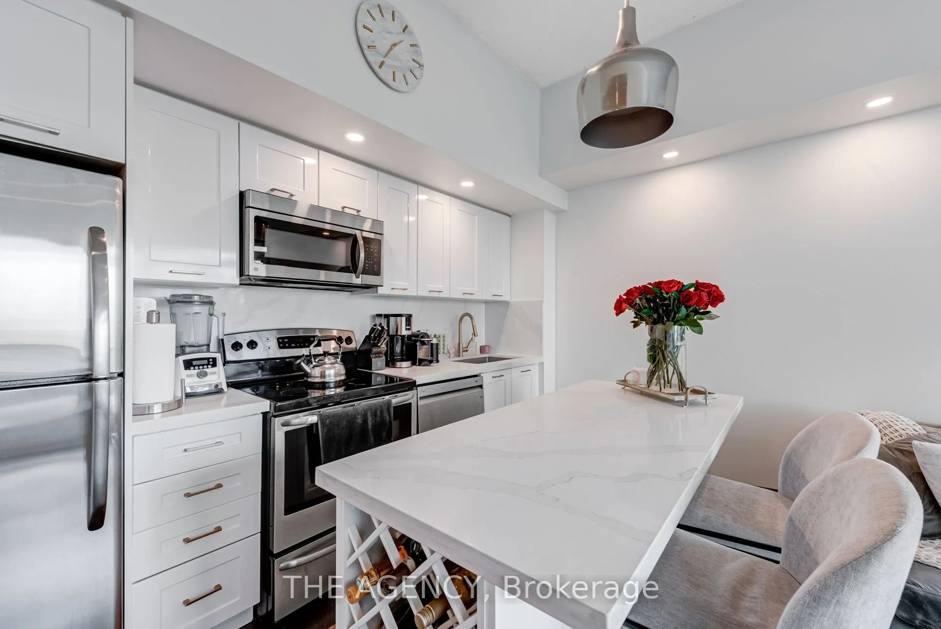 2212 Lake Shore Boulevard, #815