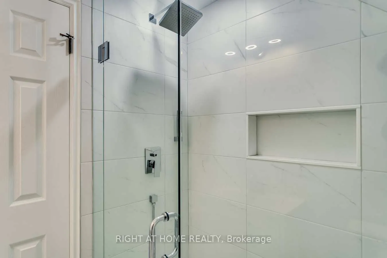 76 Glendale Avenue, #Upper