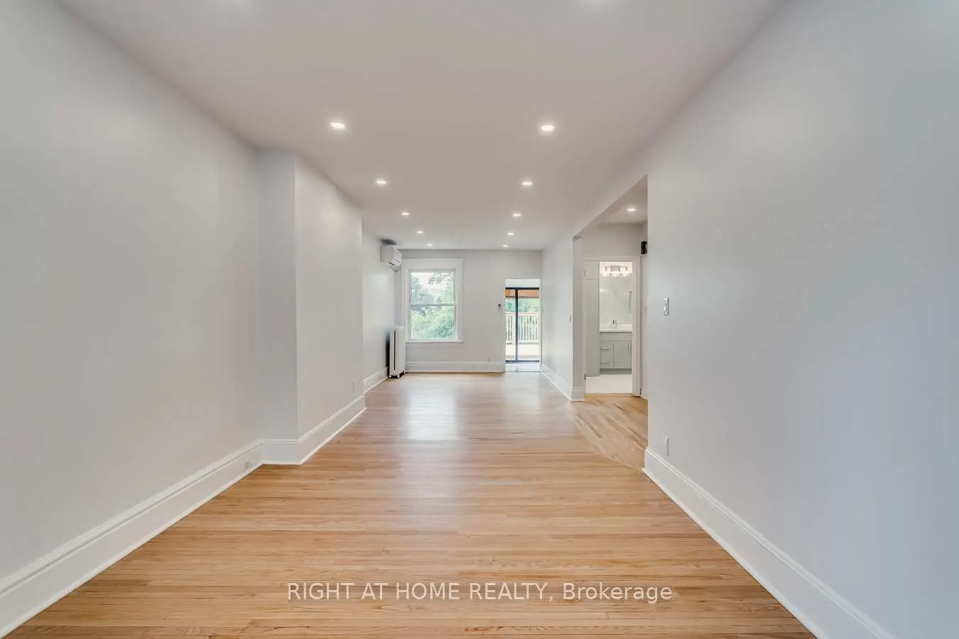 76 Glendale Avenue, #Upper