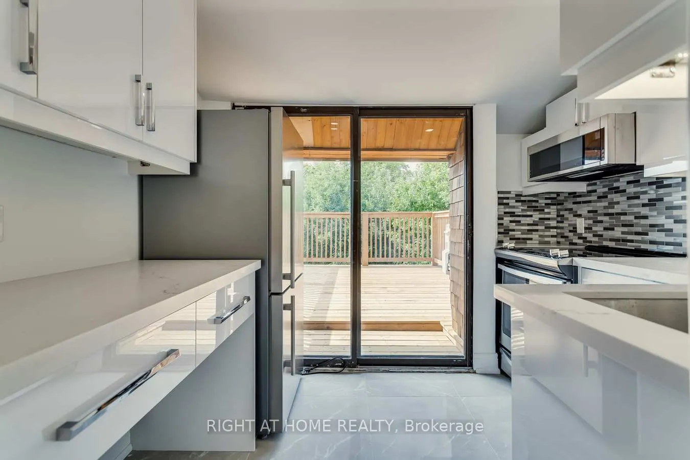 76 Glendale Avenue, #Upper