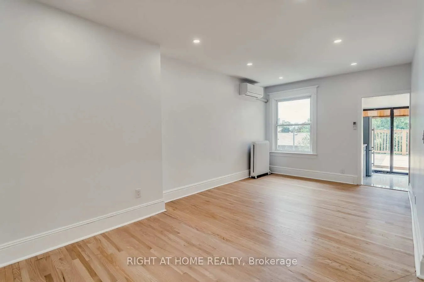 76 Glendale Avenue, #Upper