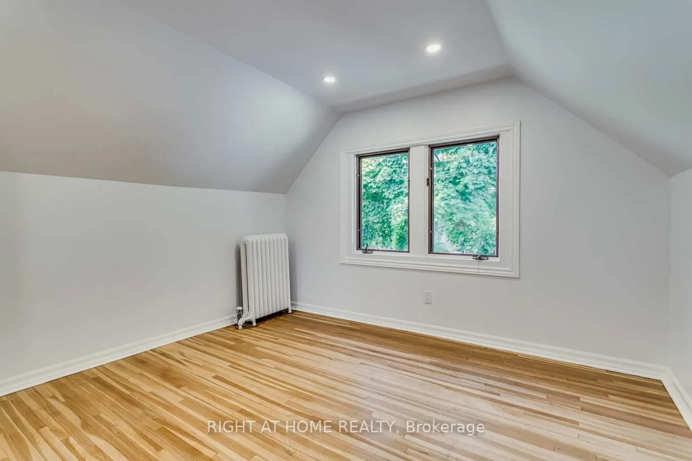 76 Glendale Avenue, #Upper