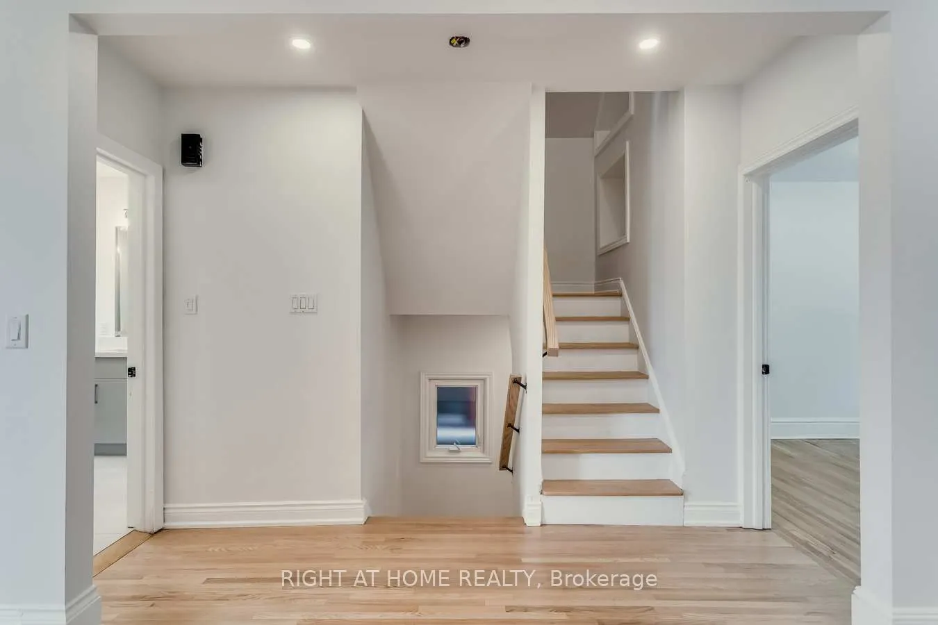 76 Glendale Avenue, #Upper