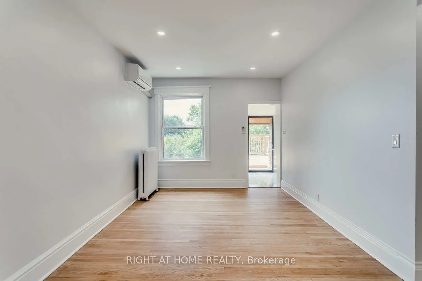 76 Glendale Avenue, #Upper