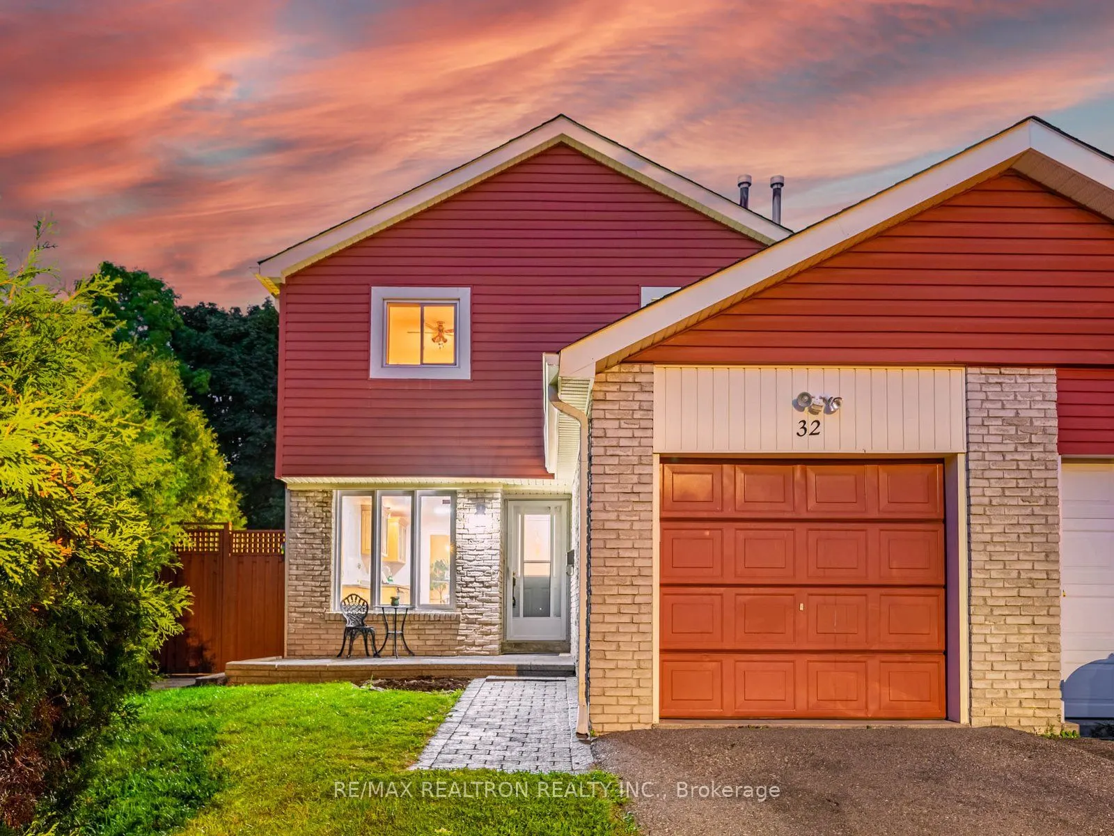 32 Thatcher Court