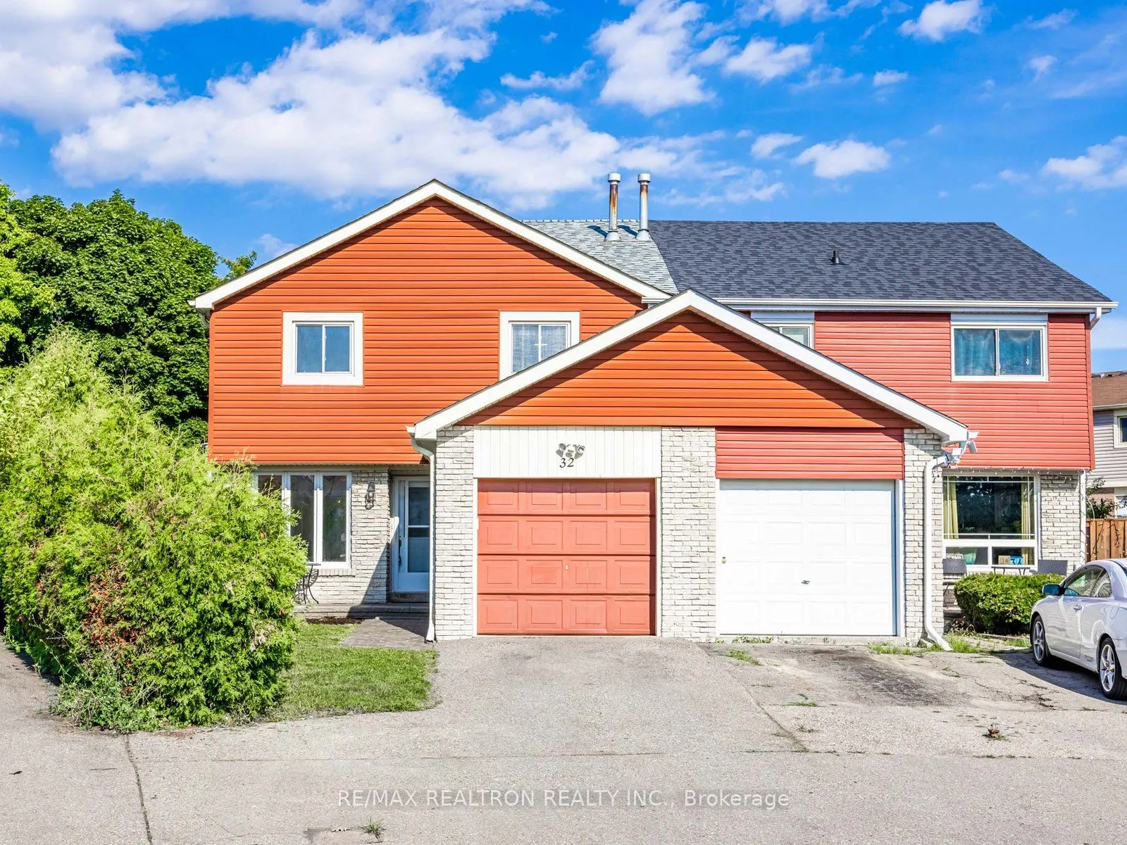 32 Thatcher Court