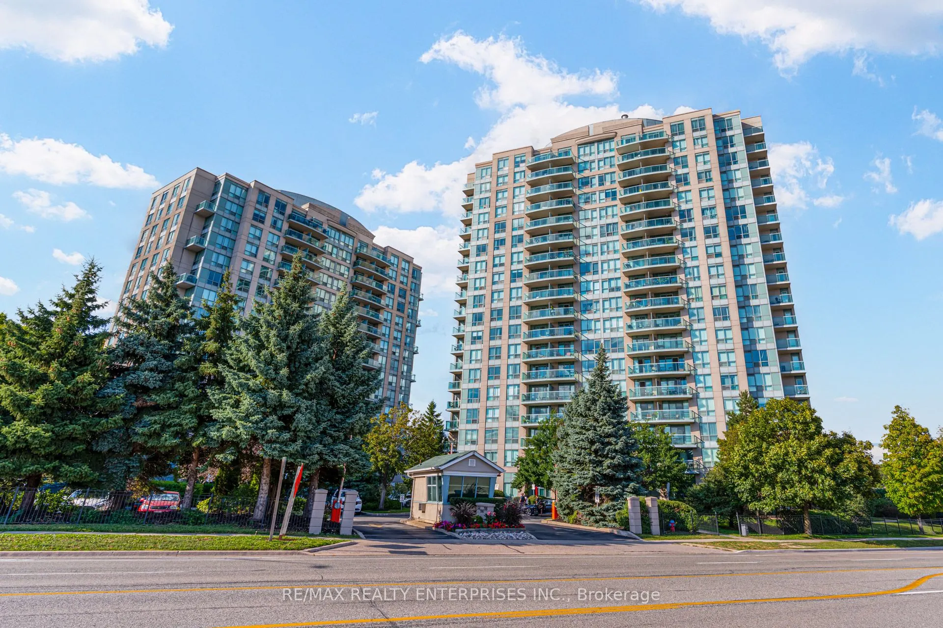 2545 Erin Centre Boulevard, #1511