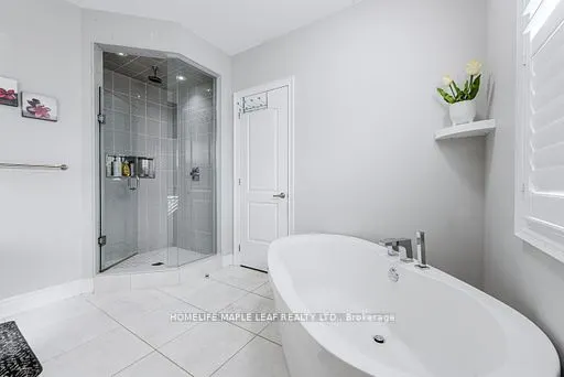 16 Dairymaid Road