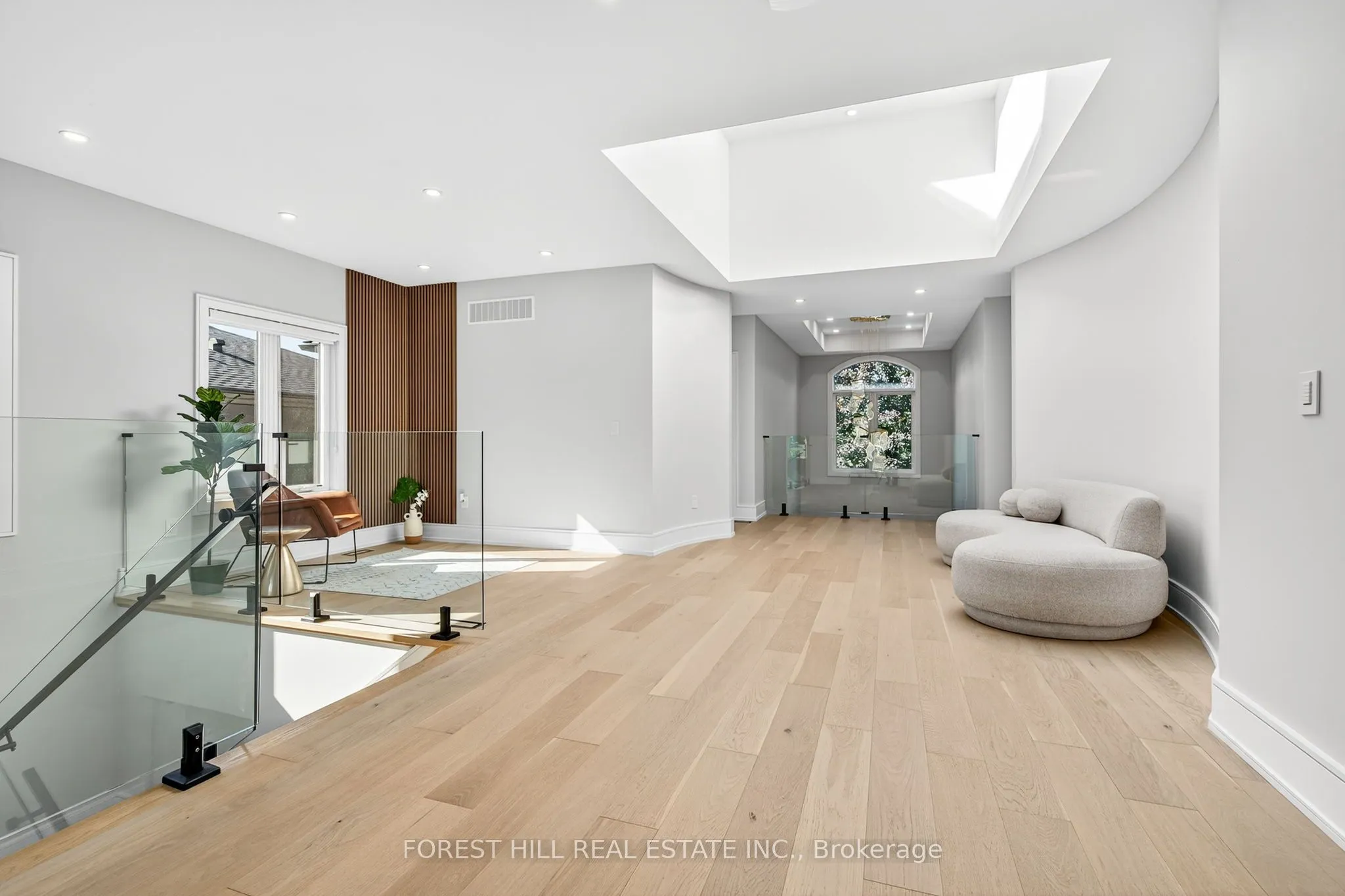 221 Morden Road