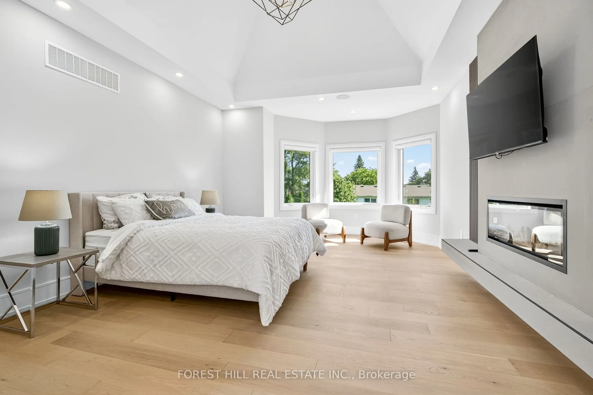 221 Morden Road