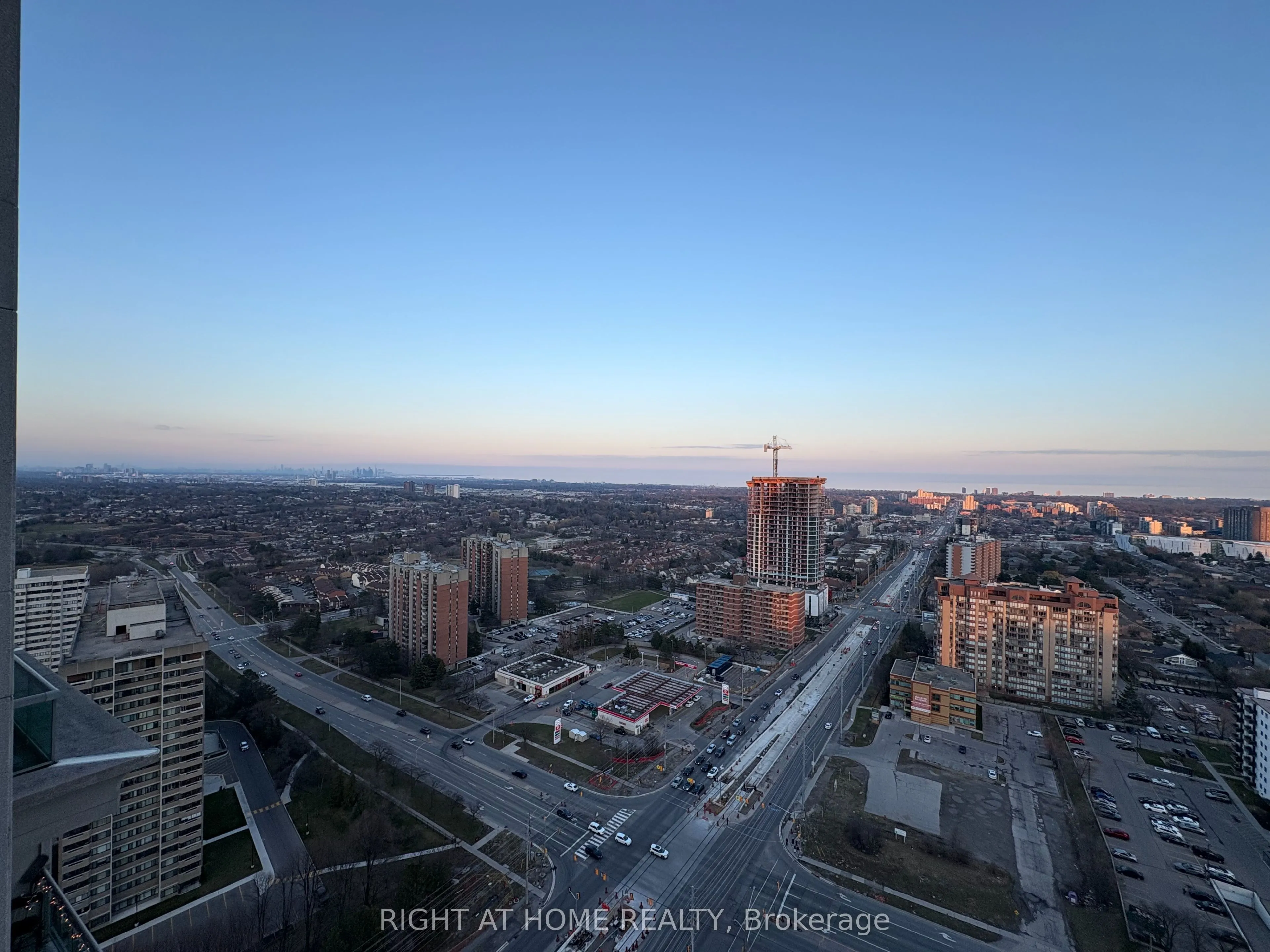 3504 Hurontario Street, #3503