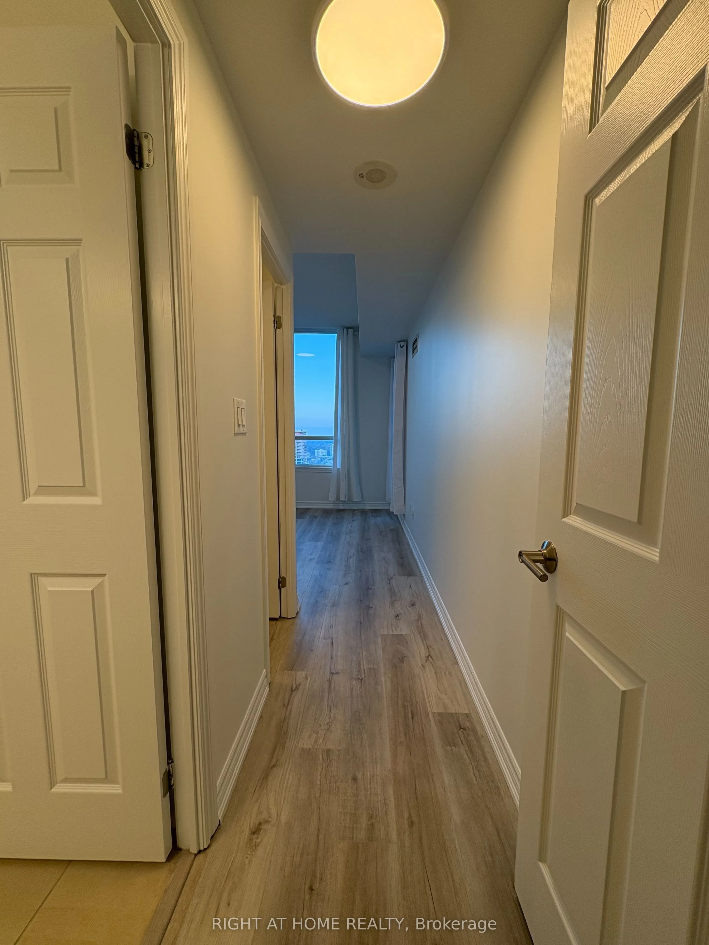 3504 Hurontario Street, #3503