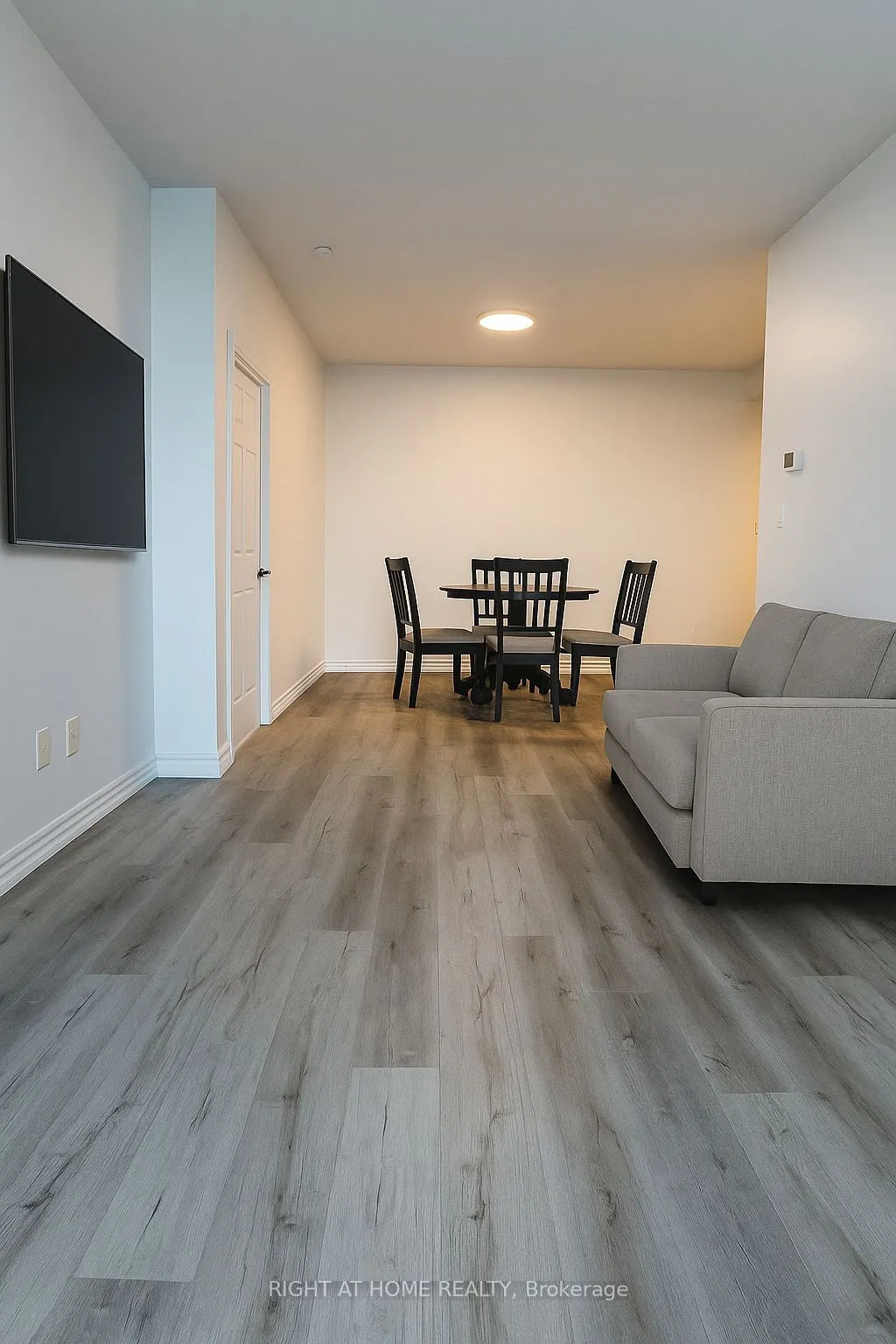 3504 Hurontario Street, #3503