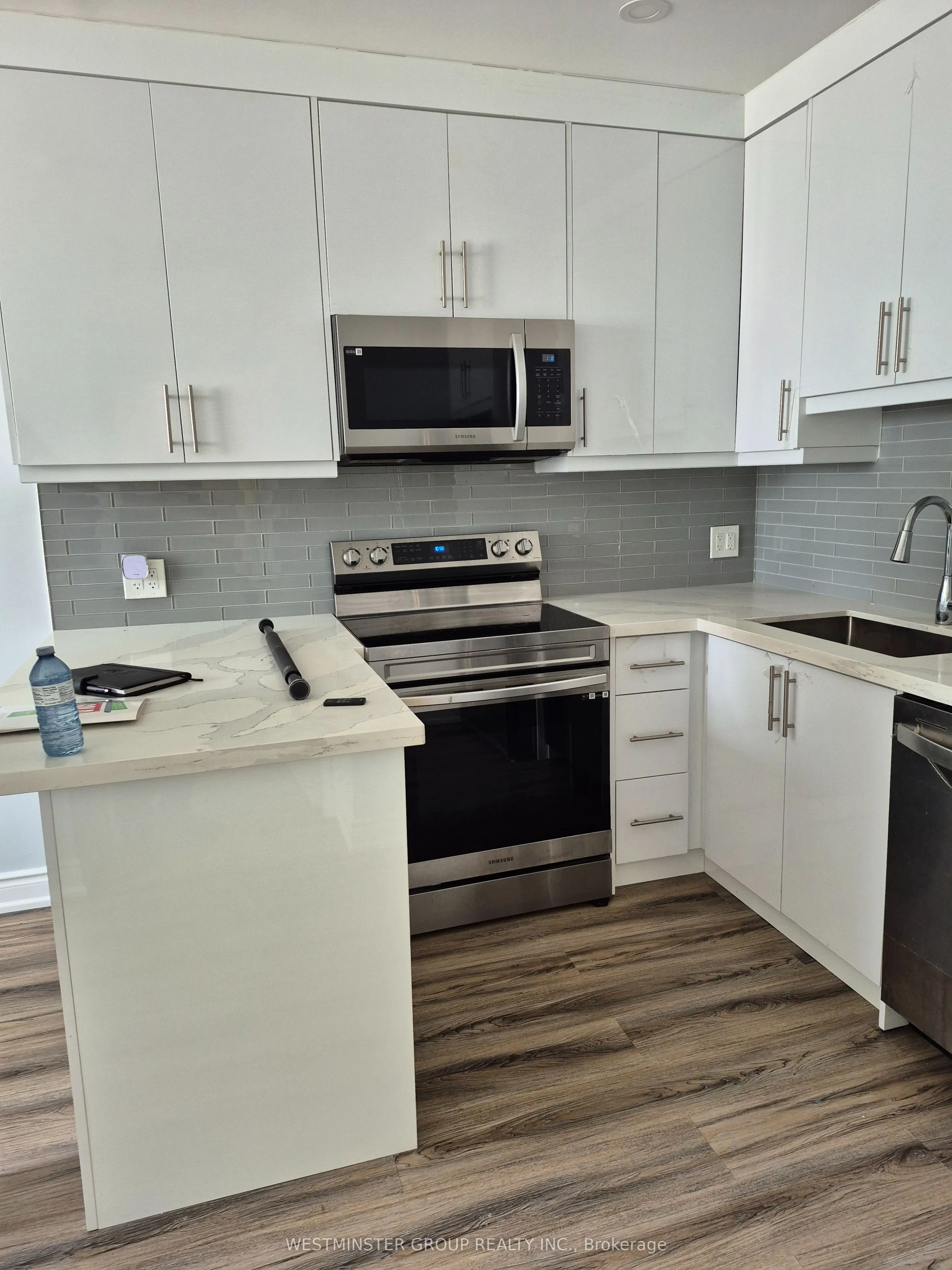 749 Marlee Avenue, #4