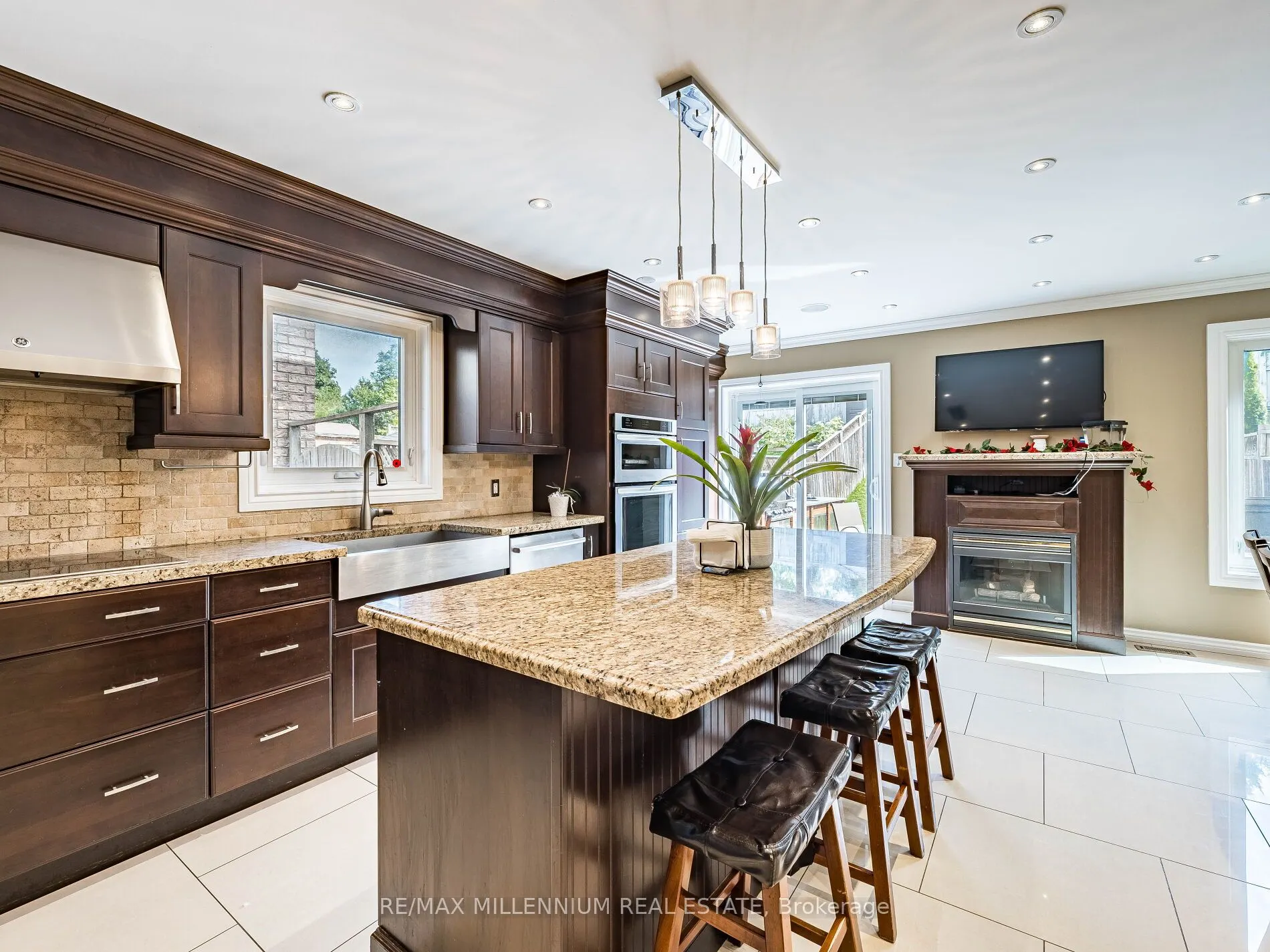 84 Grapevine Road
