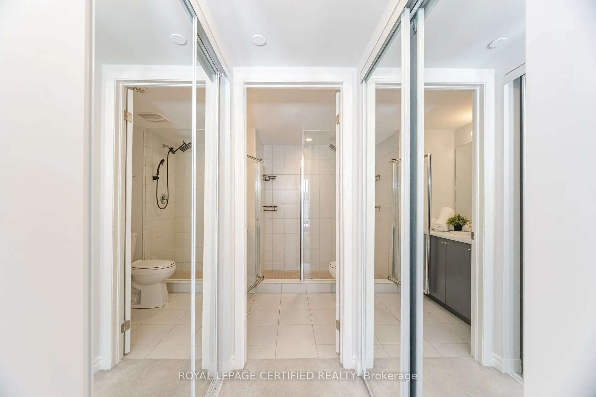 1150 Stroud Lane, #4
