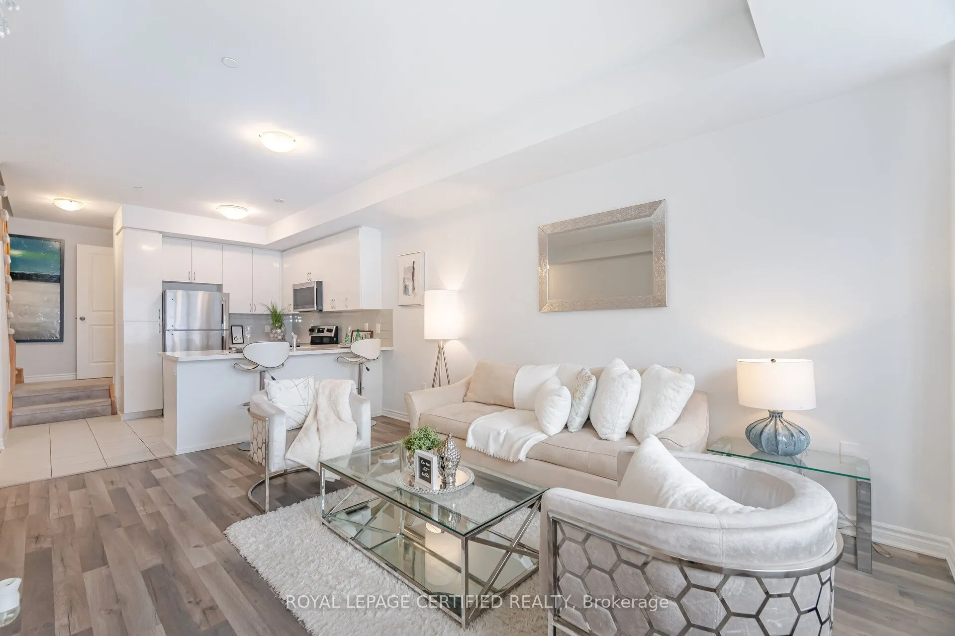 1150 Stroud Lane, #4