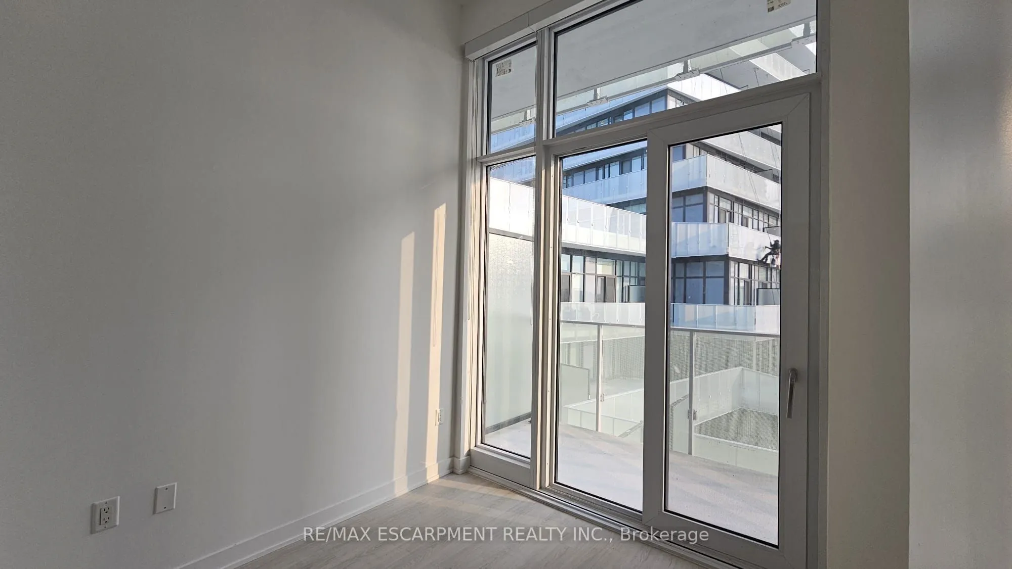 3883 Quartz Road, #608