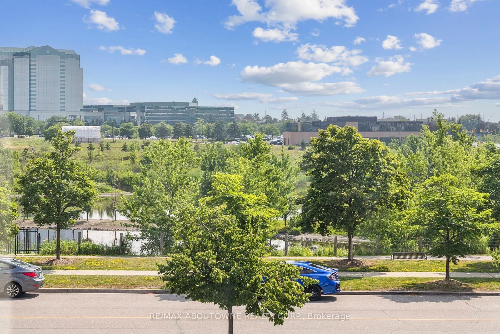 320 Matheson Boulevard W, #211-3