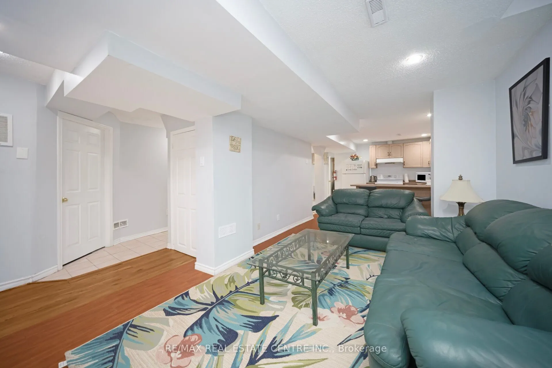 15 Turtlecreek Boulevard