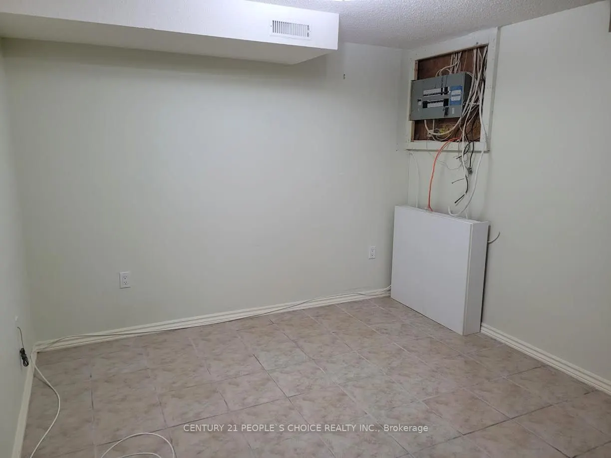 2524 Banfield Road, #Bsmnt