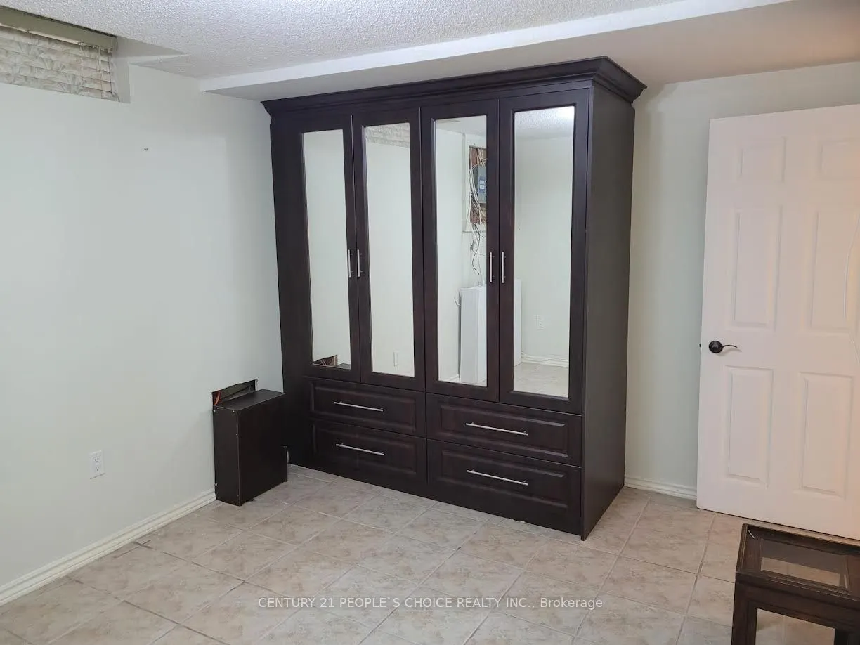 2524 Banfield Road, #Bsmnt