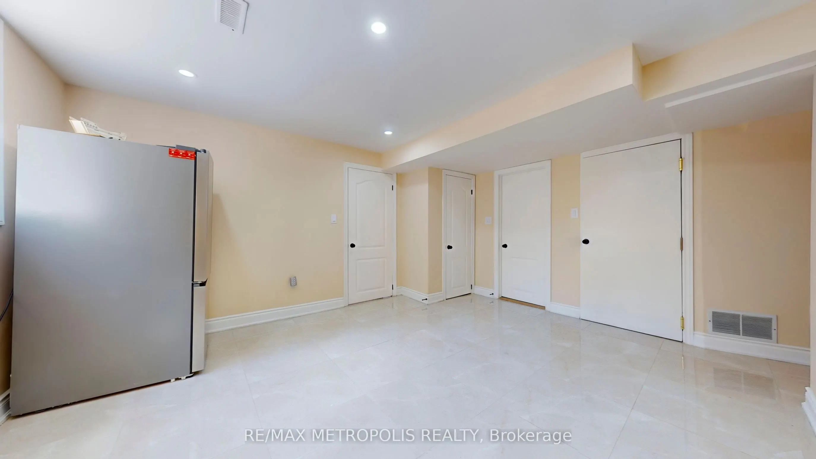 7087 Landen Court