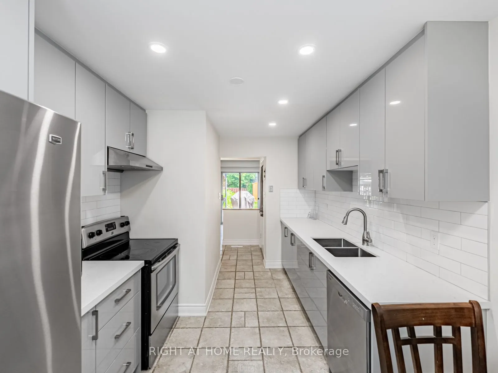 1129 Beechnut Road