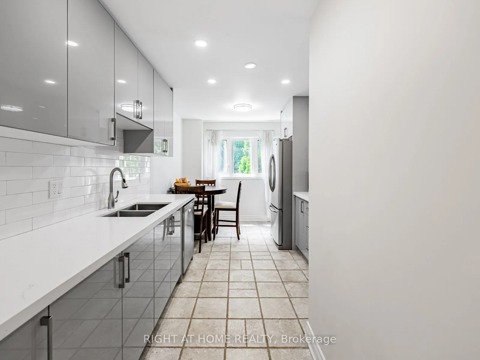1129 Beechnut Road