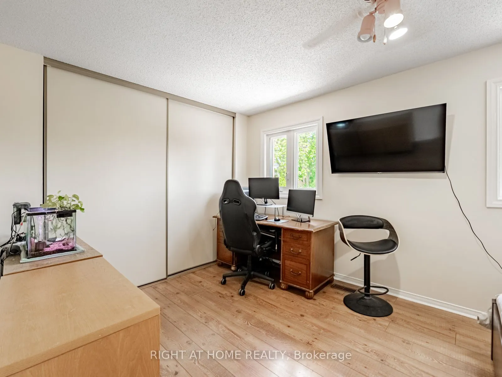 1129 Beechnut Road