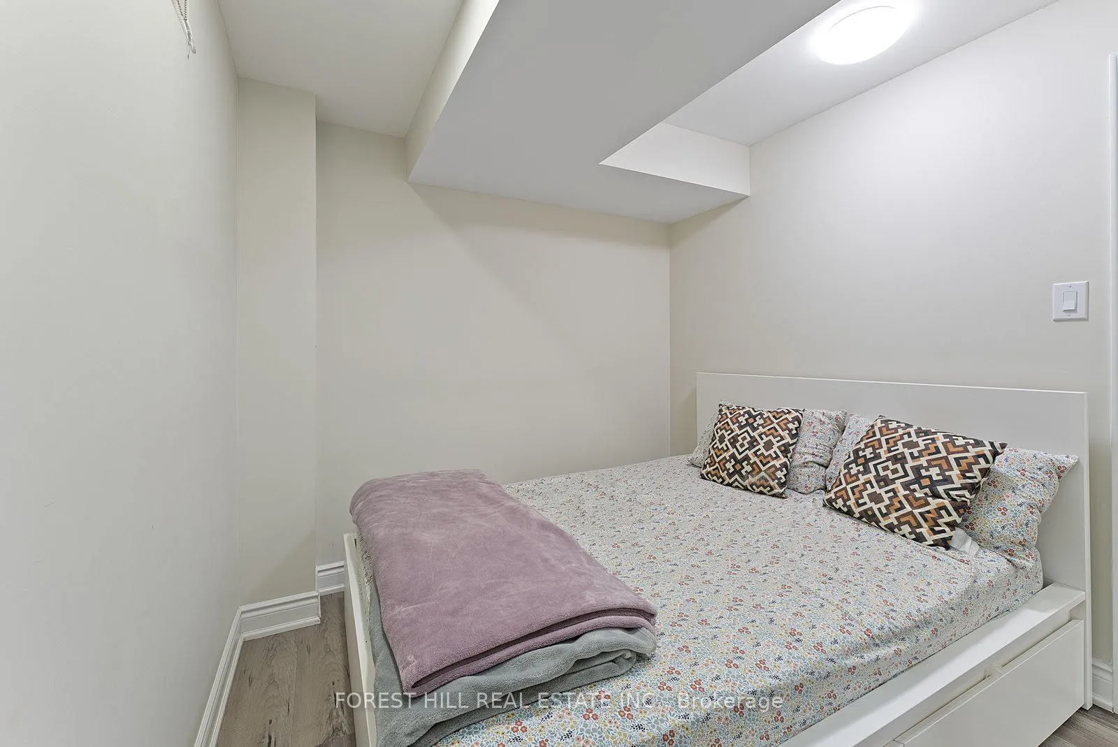 24 Fordham Road, #Bsmt