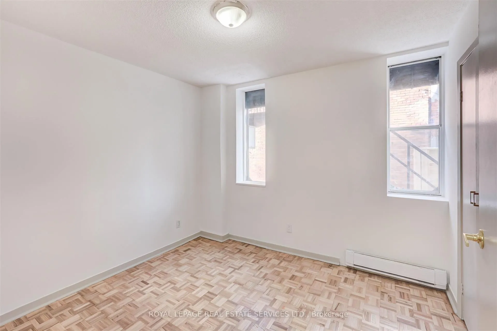 1530 King Street W, #102