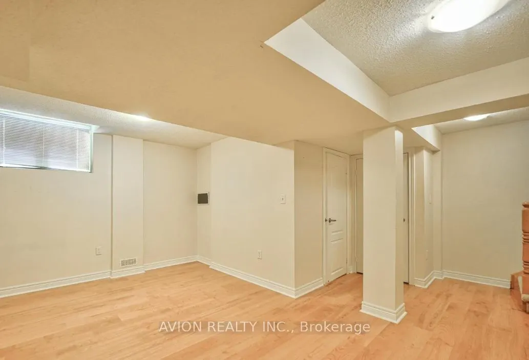 3532 Eglinton Avenue W