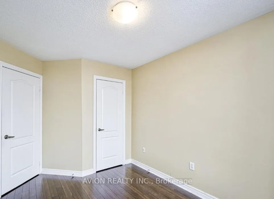 3532 Eglinton Avenue W