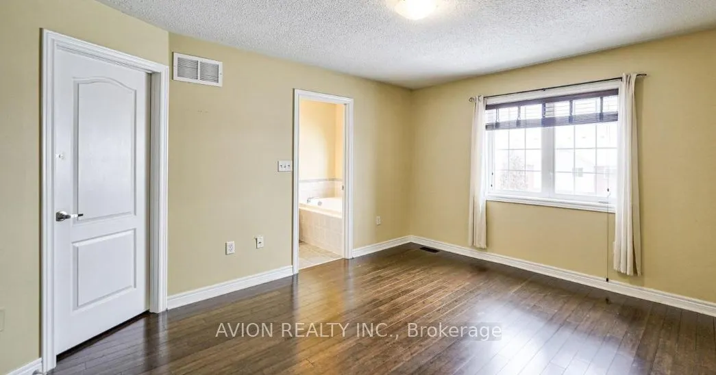 3532 Eglinton Avenue W
