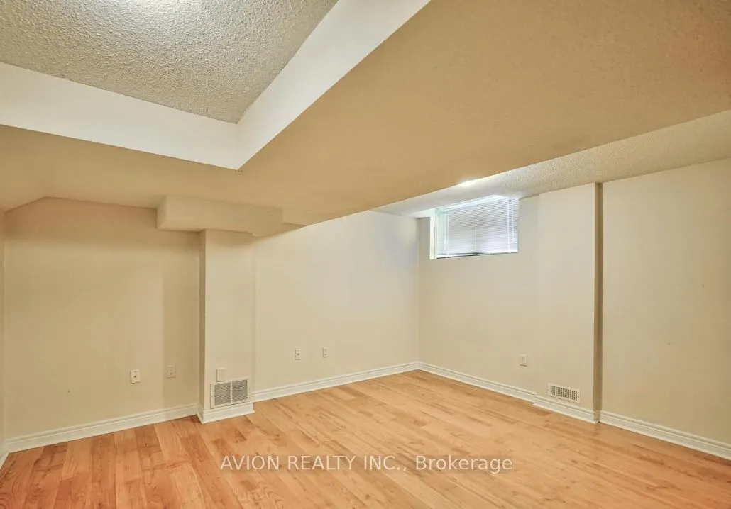 3532 Eglinton Avenue W
