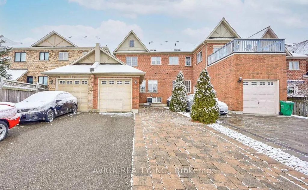 3532 Eglinton Avenue W