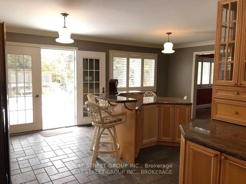 1523 Duncan Road