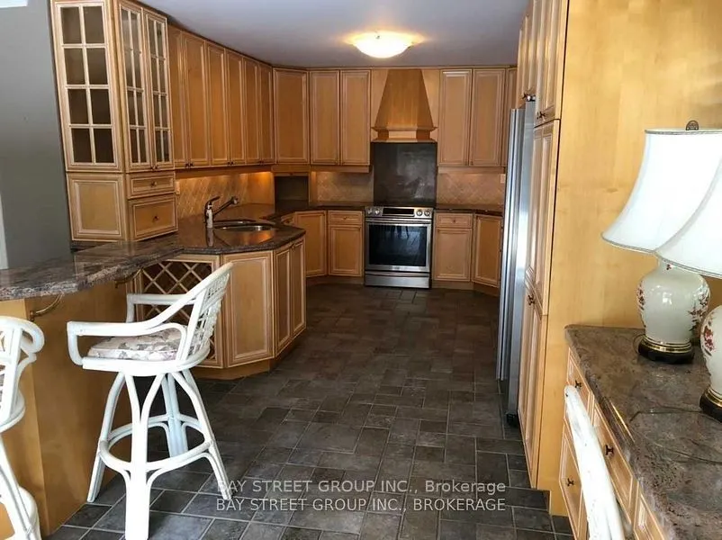 1523 Duncan Road
