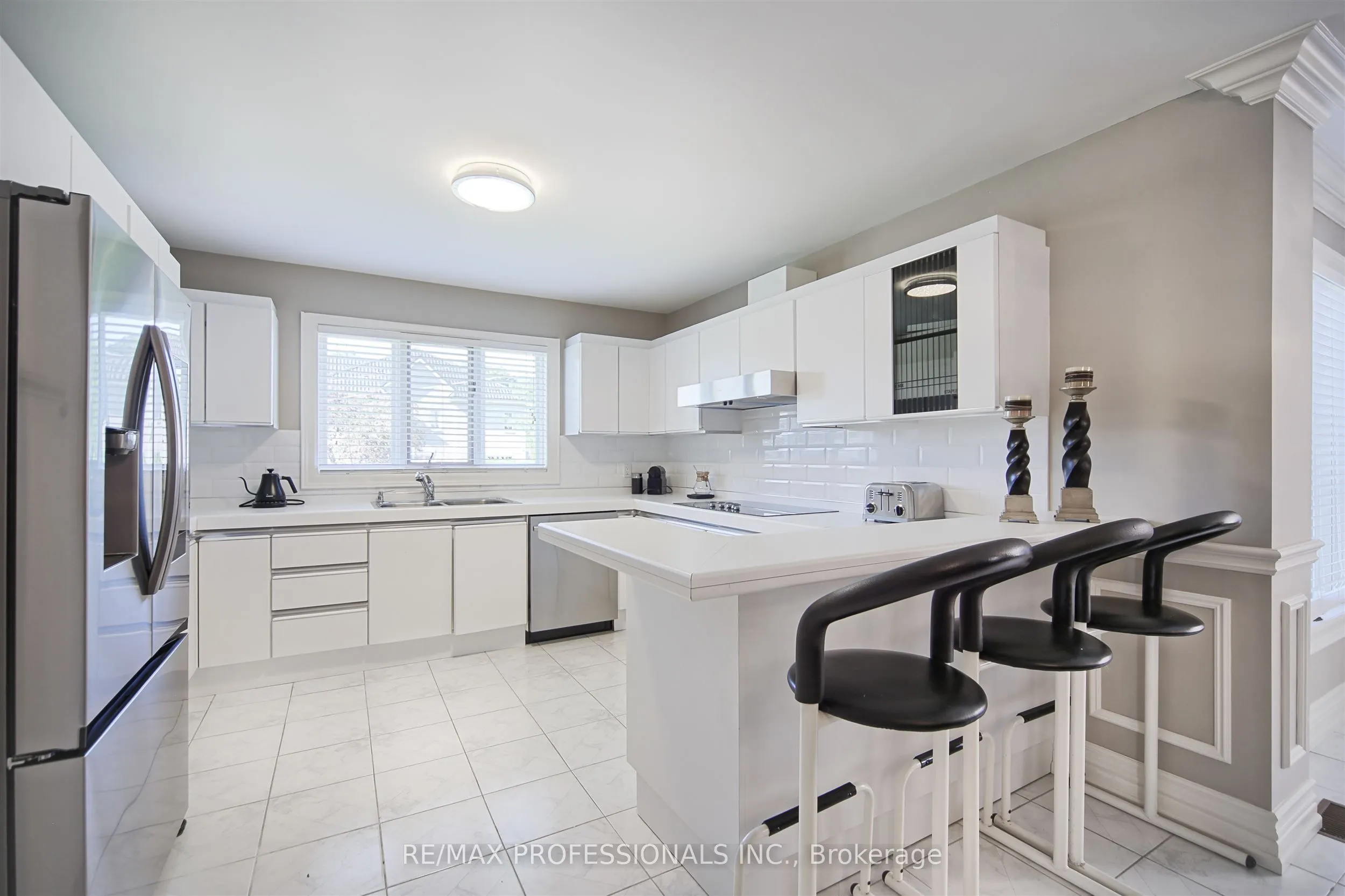 33 Redberry Parkway