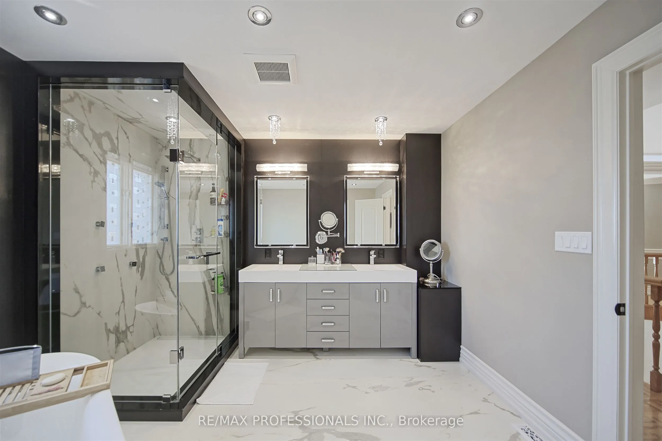 33 Redberry Parkway