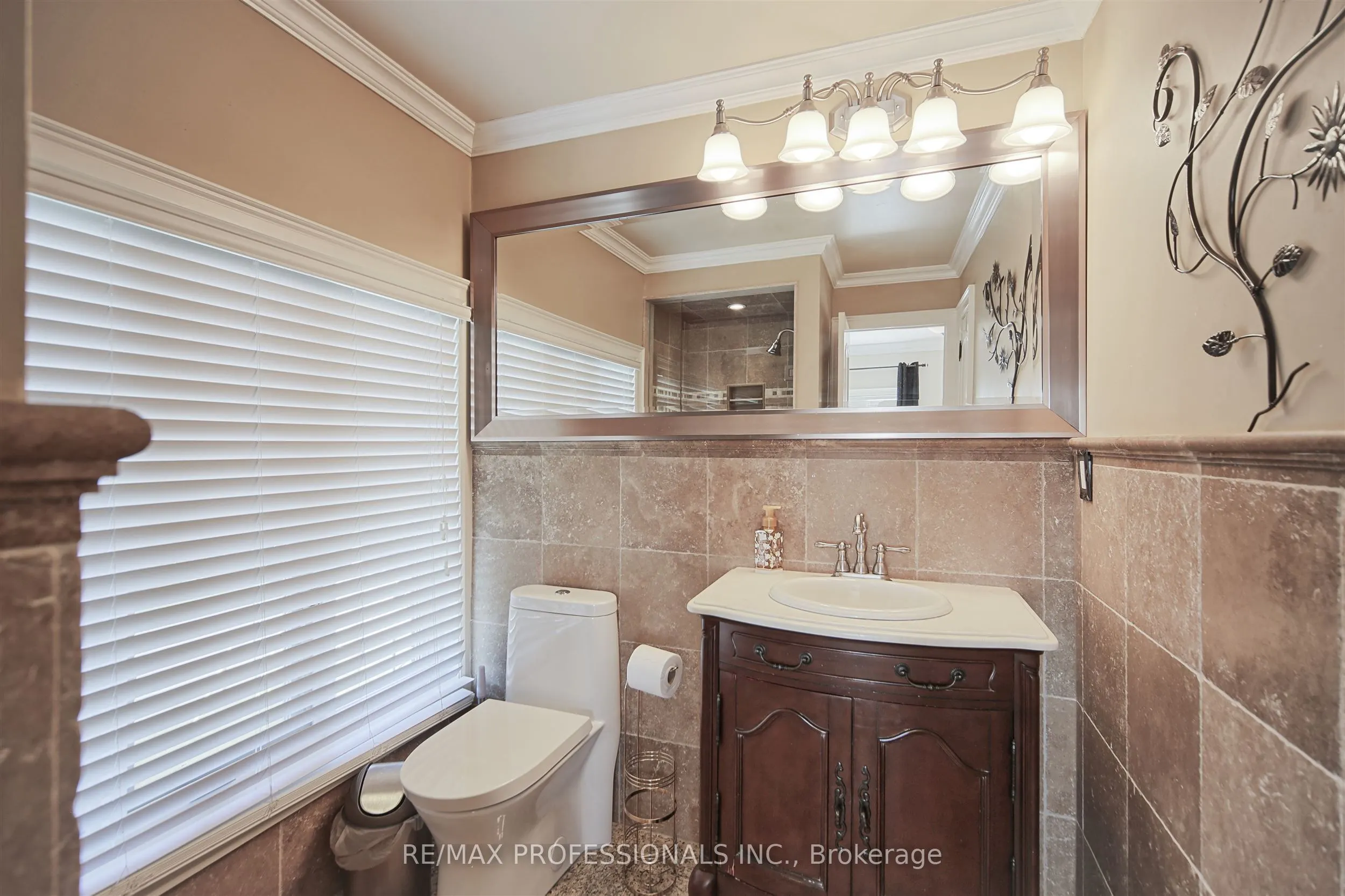 33 Redberry Parkway