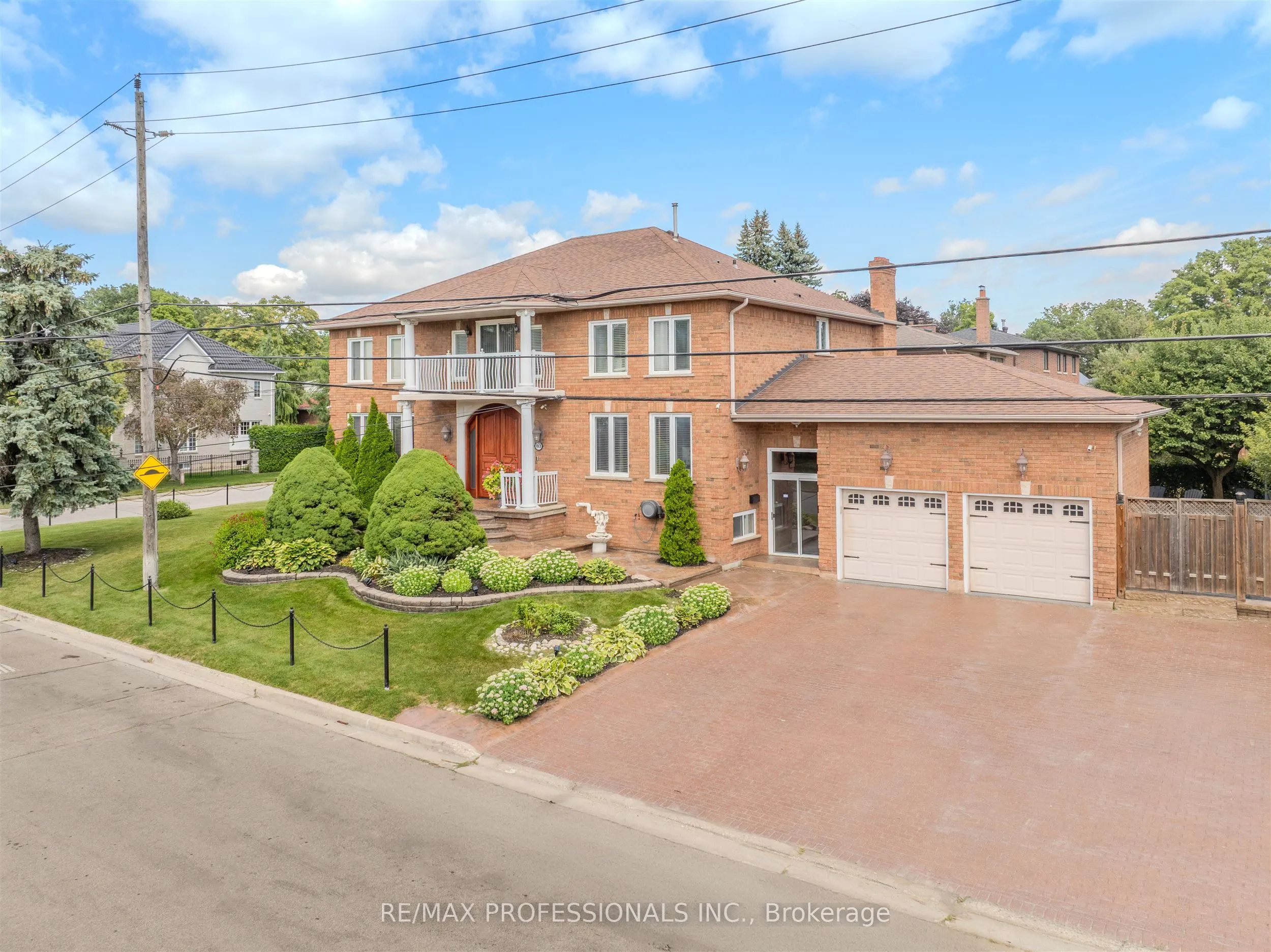 33 Redberry Parkway