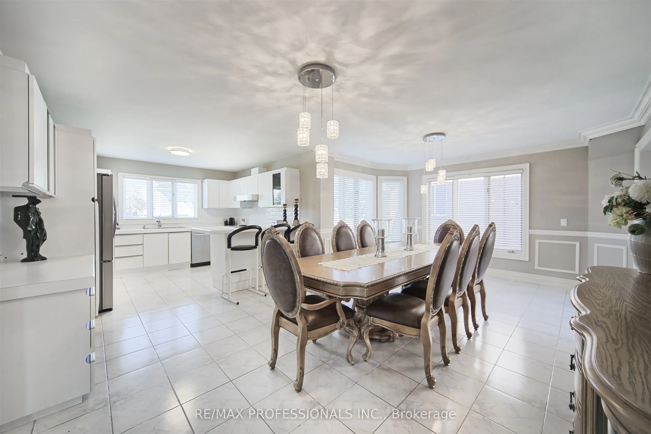 33 Redberry Parkway