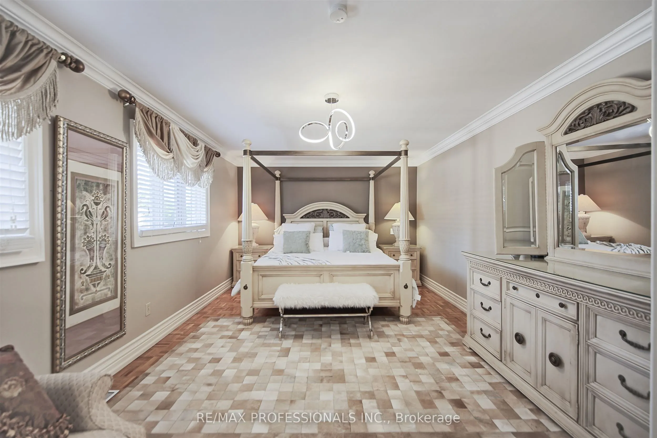 33 Redberry Parkway