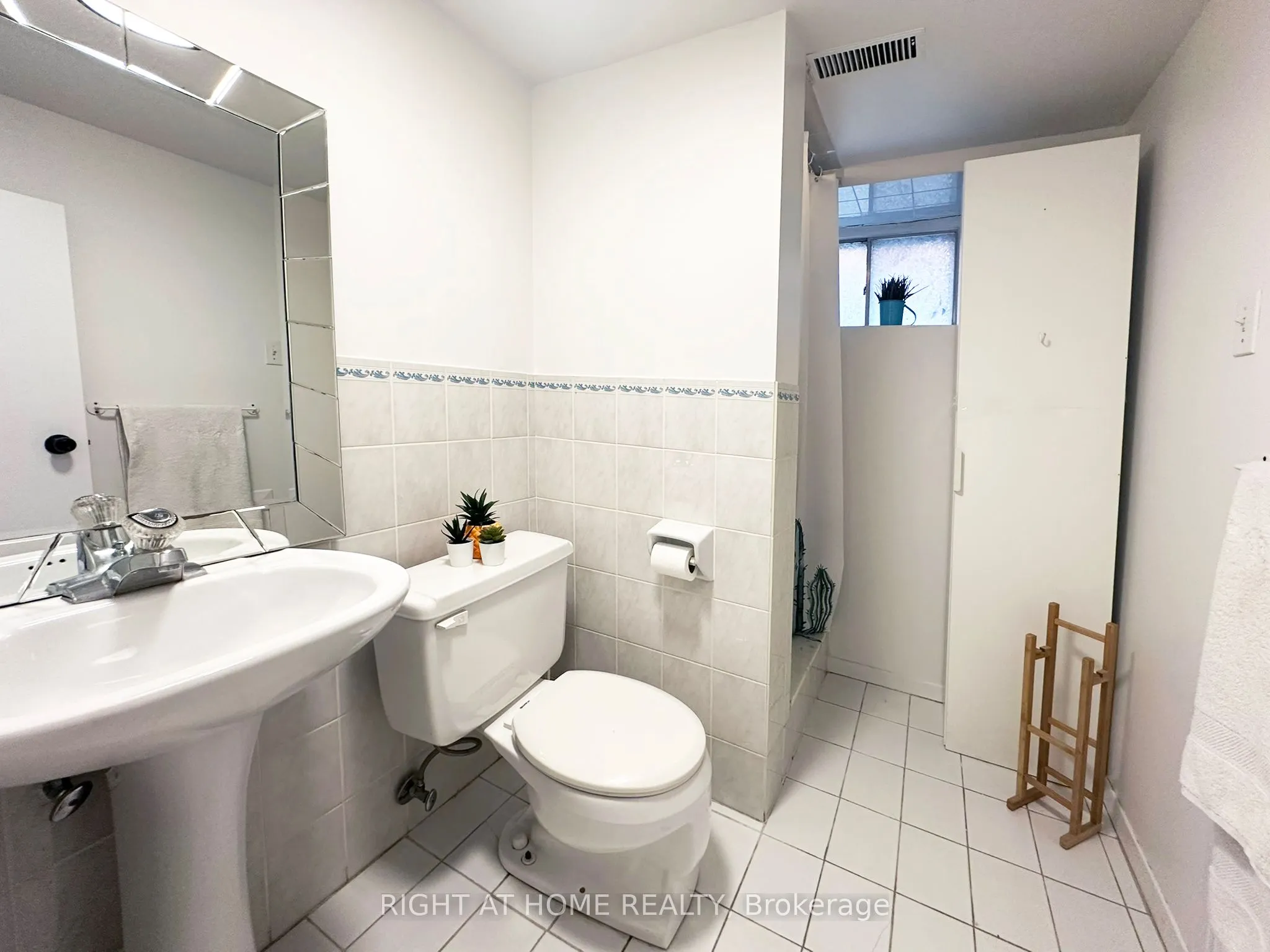80 Gothic Avenue, #Main+LL