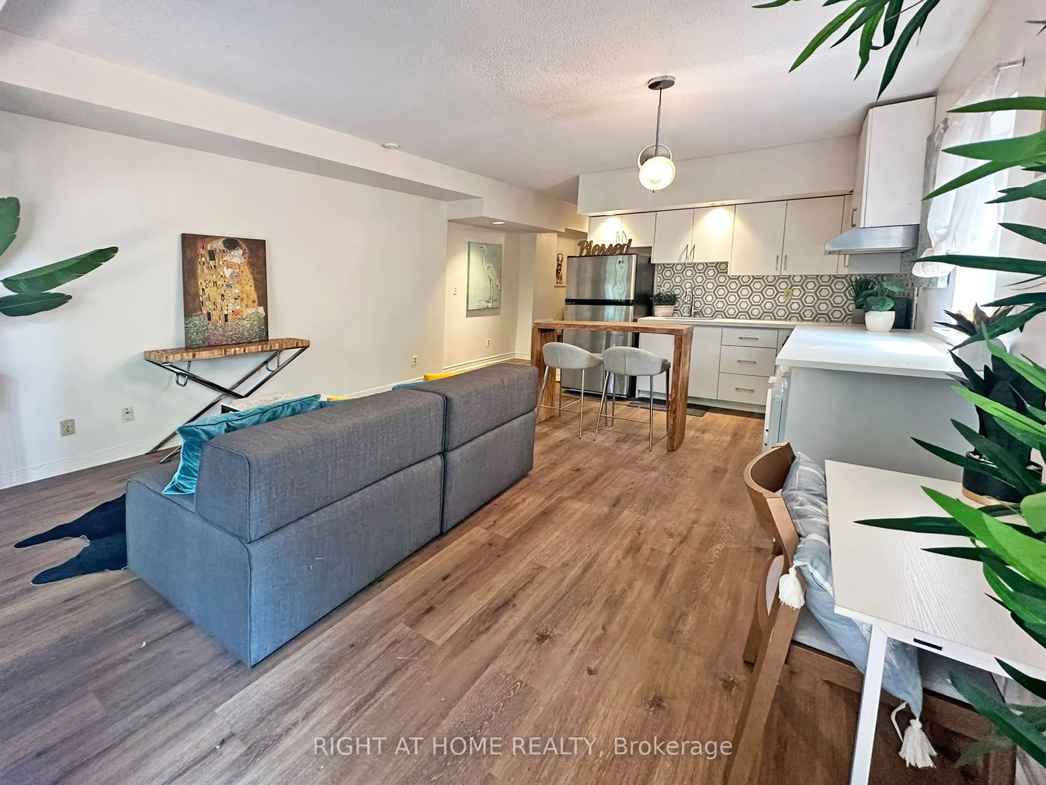 80 Gothic Avenue, #Main+LL